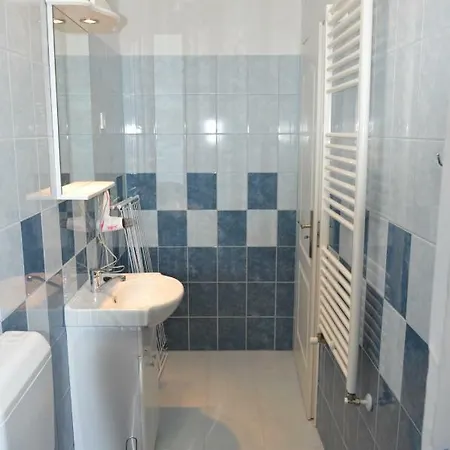 Varga Apartman Heviz Exterior photo