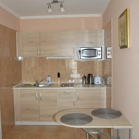 Varga Apartman Heviz Exterior photo