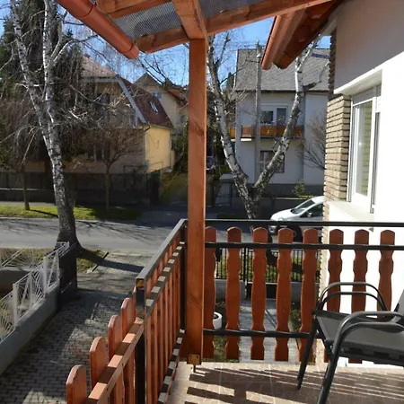Varga Apartman Heviz Exterior photo