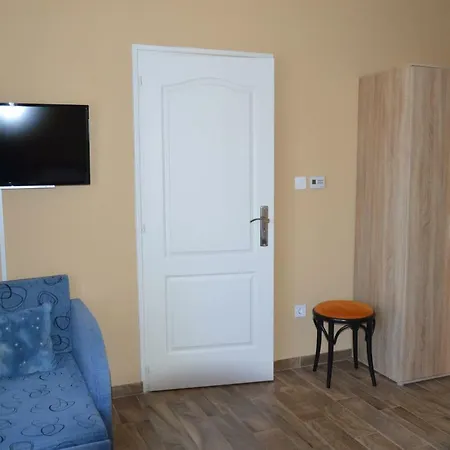 Varga Apartman Heviz Exterior photo