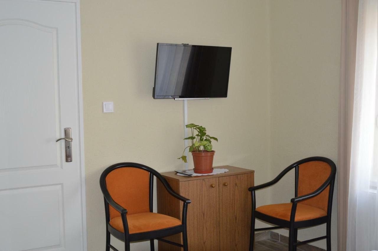Varga Apartment Heviz
